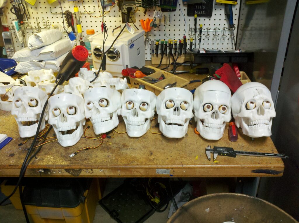 3 axis skulls for a future BM project. 
